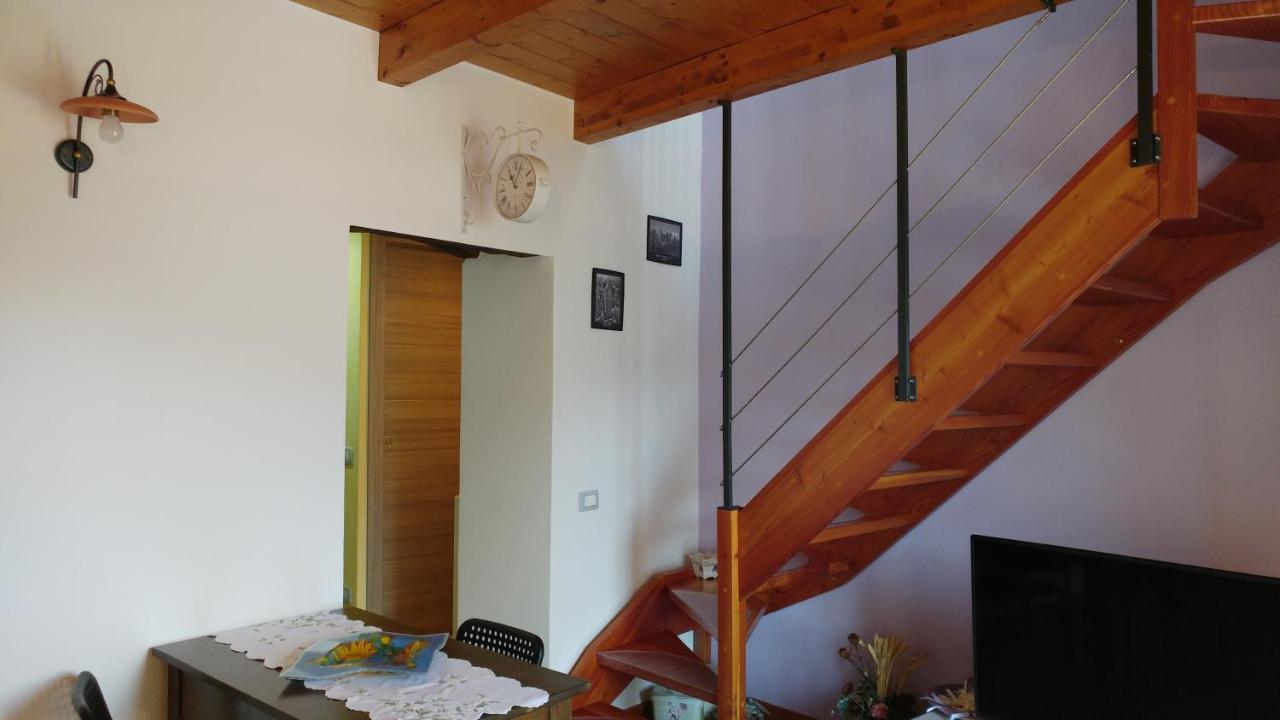 La Casa Delle Fate Villa Cremia Exterior foto
